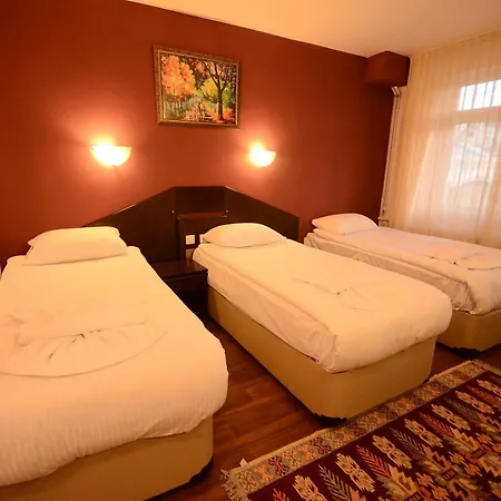 Matiasos Bed & Breakfast 3*