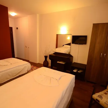 Matiasos Bed & Breakfast 3*